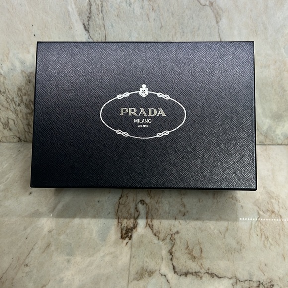 Prada Pointed Toe Pump NWOT - Picture 7 of 8